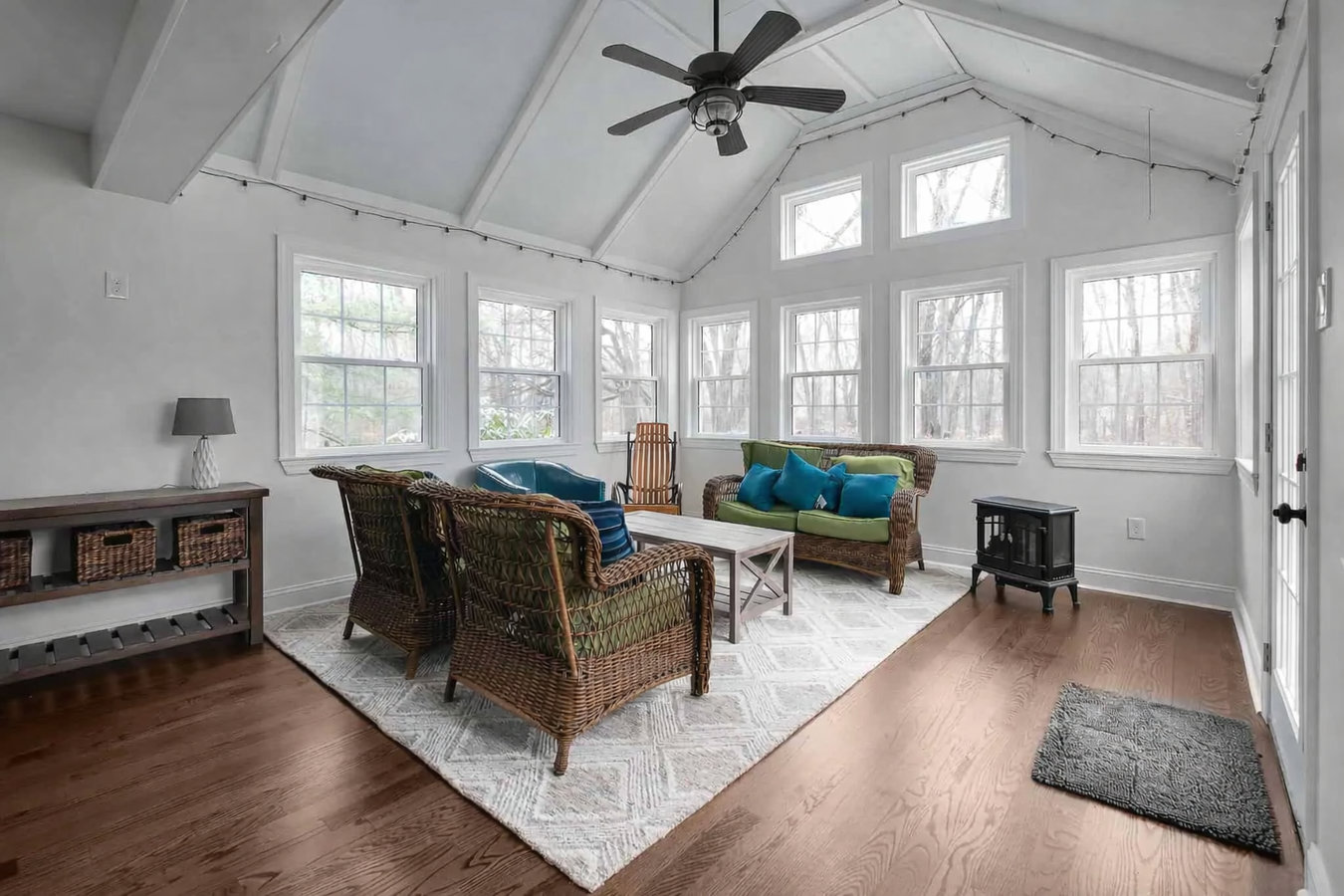 Sunroom Remodeling in Pomona, CA